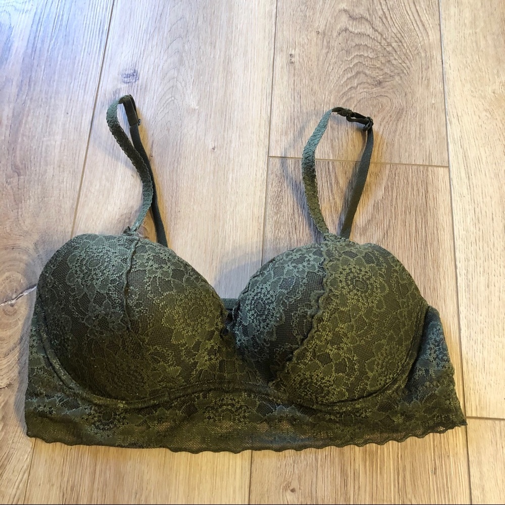 PINK Victoria’s Secret Green Lace Bra Size Large